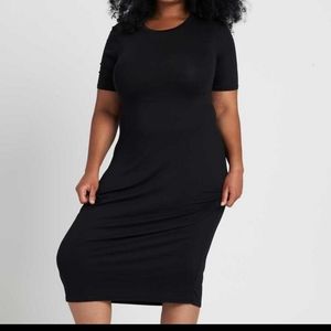Black crew neck foundation dress. Universal Standard L (22-24)